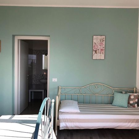 Bed And Breakfast Da Beatrice Sirmione Exterior foto